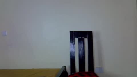 Snapshot of wizzia_khalifa chatting on 01.16.25 girlie o online show from 01.16.25