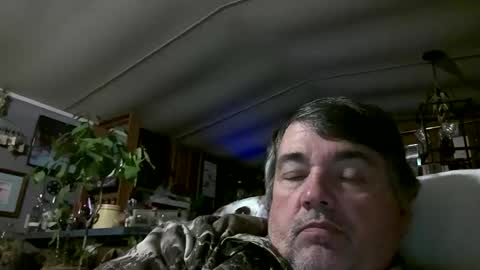 Snapshot of wldlife chatting on 03.15.26 wldlife online show from 03.15.26