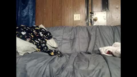 Snapshot of wmfj00 chatting on 11.29.25 Yolovevil1111 online show from 11.29.25