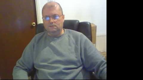 Snapshot of wobble444 chatting on 10.07.25 wobble444 online show from 10.07.25