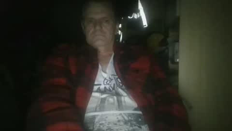 Snapshot of wohnung_at chatting on 01.25.25 wohnung_at online show from 01.25.25