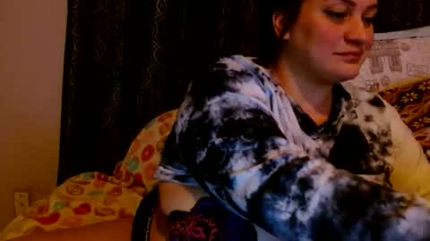 Snapshot of wolfiehoney chatting on 04.02.26 wolfiehoney online show from 04.02.26