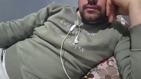 Snapshot of wolfrot chatting on 01.27.25 wolf boy online show from 01.27.25