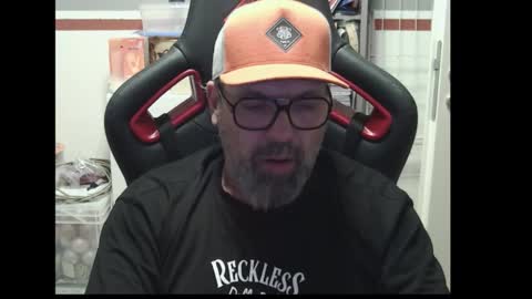 Snapshot of womenizzeer chatting on 01.08.26 Adam online show from 01.08.26