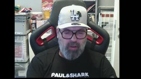 Snapshot of womenizzeer chatting on 02.06.26 Adam online show from 02.06.26