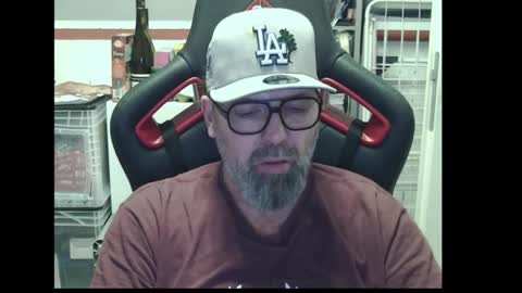 Snapshot of womenizzeer chatting on 02.28.26 Adam online show from 02.28.26