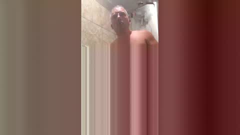 Snapshot of womenlovememan chatting on 04.19.26 Ryan online show from 04.19.26