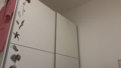 Snapshot of wondergirl_68 chatting on 12.14.24 Wondergirl online show from 12.14.24