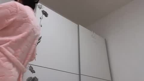 Snapshot of wondergirl_68 chatting on 01.31.25 Wondergirl online show from 01.31.25