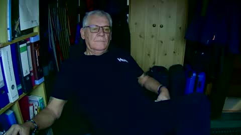 Snapshot of wonneprop10 chatting on 12.05.25 Always Horny online show from 12.05.25