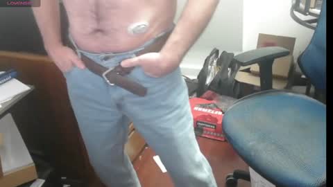 Snapshot of woodworker6473 chatting on 01.16.25 woodworker6473 online show from 01.16.25