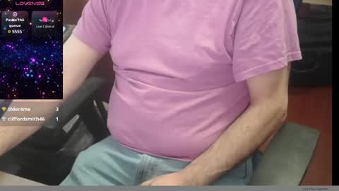 Snapshot of woodworker6473 chatting on 02.15.25 woodworker6473 online show from 02.15.25