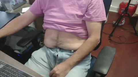 Snapshot of woodworker6473 chatting on 02.10.26 woodworker6473 online show from 02.10.26