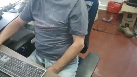 Snapshot of woodworker6473 chatting on 02.24.26 woodworker6473 online show from 02.24.26