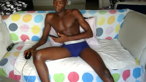 Snapshot of woody_n_buzz chatting on 01.17.25 Woody and Buzz online show from 01.17.25