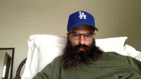 Snapshot of woof_wolf37 chatting on 10.25.25 woof_wolf37 online show from 10.25.25