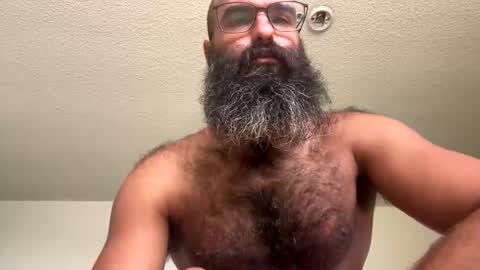 Snapshot of woof_wolf37 chatting on 11.05.25 woof_wolf37 online show from 11.05.25
