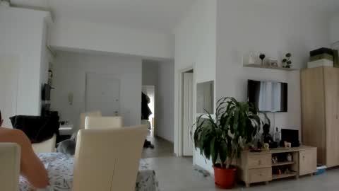 Wolfie online show from 01.21.25