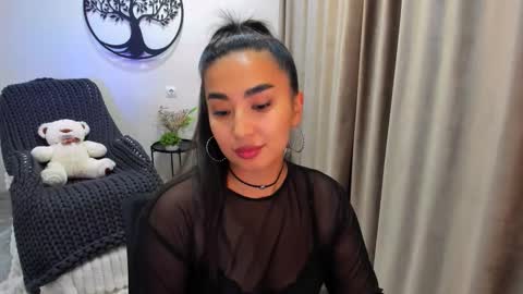 dudetta Kim online show from 10.24.25