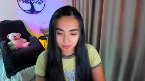 dudetta Kim online show from 11.18.25