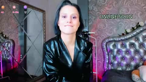 Snapshot of worsh1p_me chatting on 11.16.25 worsh1p_me online show from 11.16.25