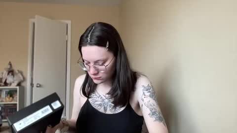 Lucina online show from 12.16.24