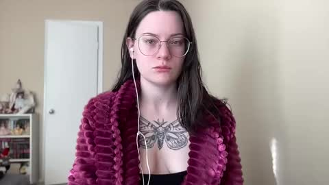 Lucina online show from 01.07.25