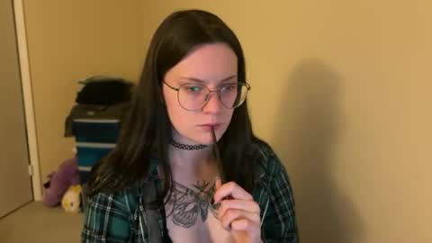 Lucina online show from 01.30.25