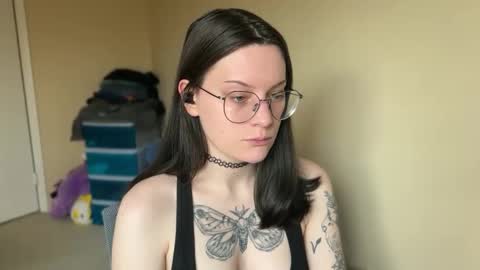 Lucina online show from 02.07.25