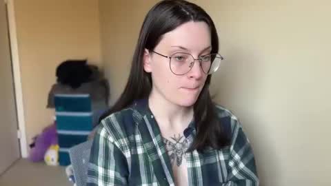 Lucina online show from 02.24.25