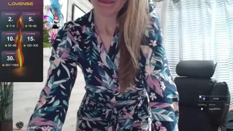 Anna  online show from 11.19.25