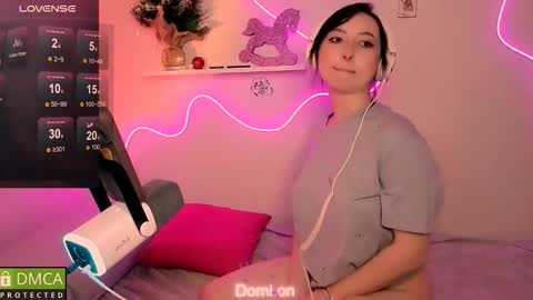 Snapshot of wow_sue chatting on 01.13.26 Sue online show from 01.13.26