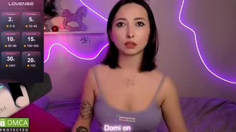 Snapshot of wow_sue chatting on 02.04.26 Sue online show from 02.04.26