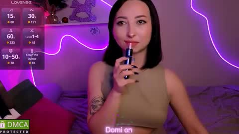 Snapshot of wow_sue chatting on 02.05.26 Sue online show from 02.05.26