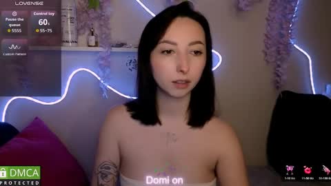 Snapshot of wow_sue chatting on 03.24.26 Sue online show from 03.24.26