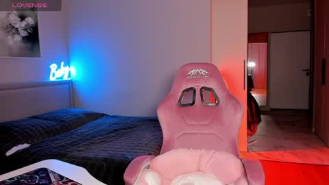 Emi online show from 06.26.26