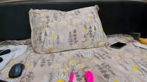              online show from 02.15.25