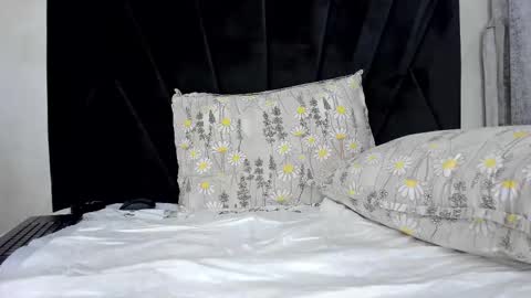              online show from 10.09.25