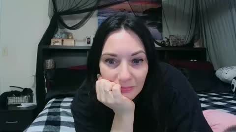 Crystal Lake online show from 01.13.26