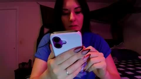 Snapshot of wrenleigh chatting on 06.09.26 Crystal Lake online show from 06.09.26
