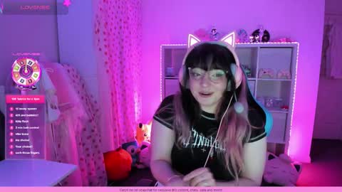 Wren Valentine online show from 11.28.25