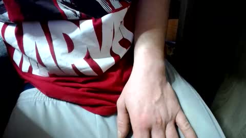 Snapshot of wrix chatting on 12.14.25 wrix online show from 12.14.25