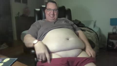 Snapshot of wvalentin0 chatting on 12.20.25 Wren online show from 12.20.25