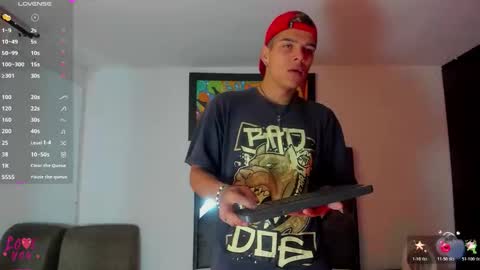 wyatt online show from 11.03.25