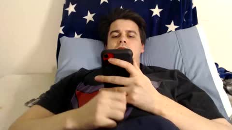 Snapshot of wyattfans_ chatting on 12.24.24 Wyatt online show from 12.24.24