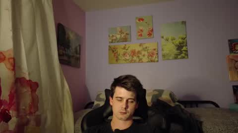 Snapshot of wyattfans_ chatting on 10.09.25 Wyatt online show from 10.09.25
