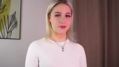 Lily online show from 02.18.26