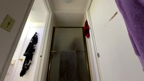 Wynter Heat online show from 02.10.25