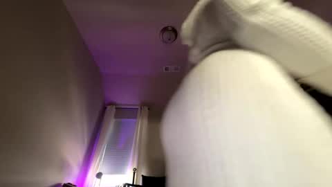 Wynter Heat online show from 11.10.25