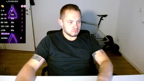 x19marco93x online show from 10.29.25